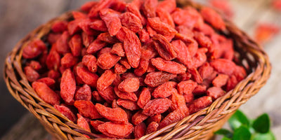 4 Ways to Enjoy Goji Berries
